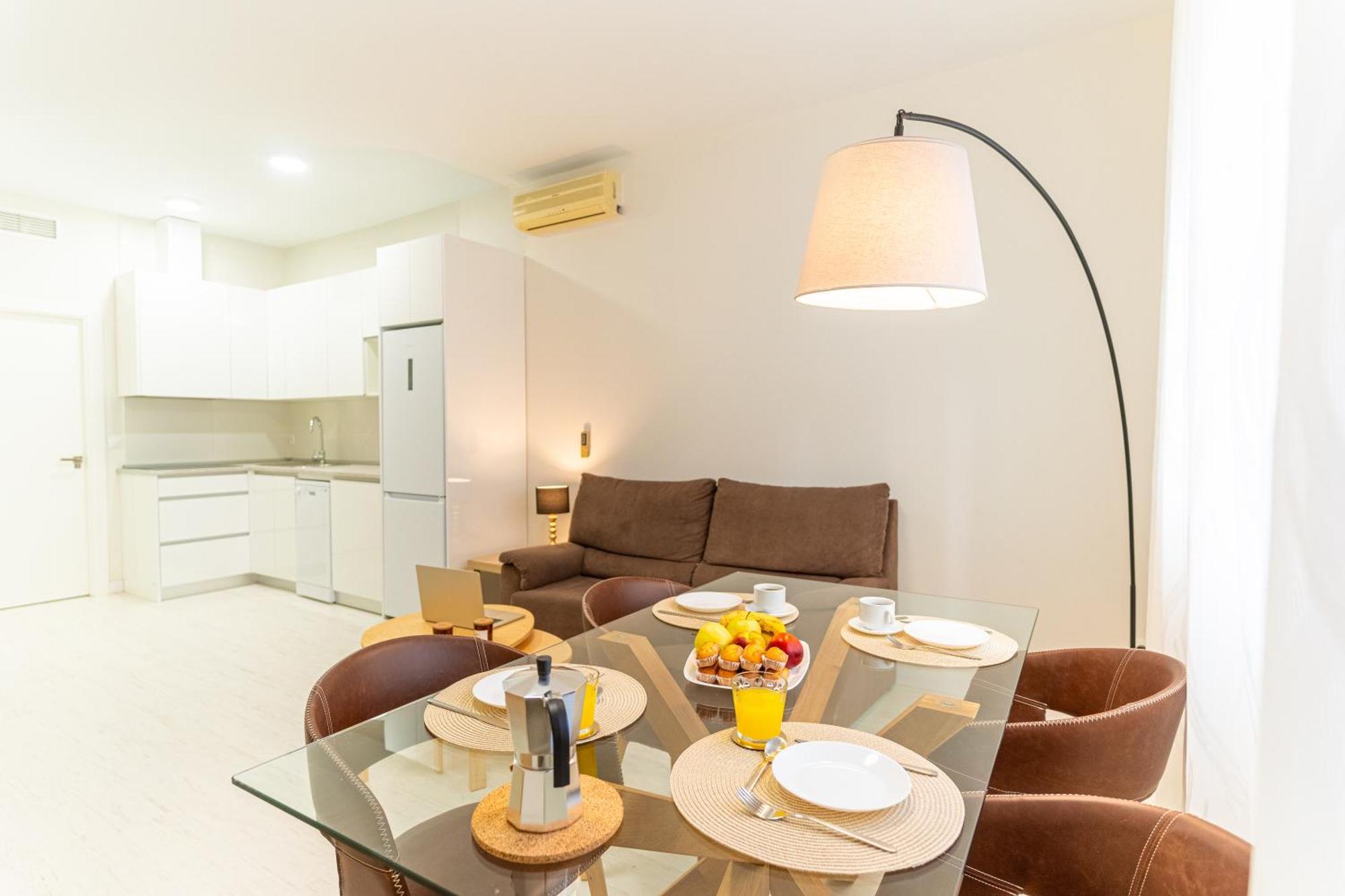Trendyhomes City Center 阿尔梅里亚 外观 照片
