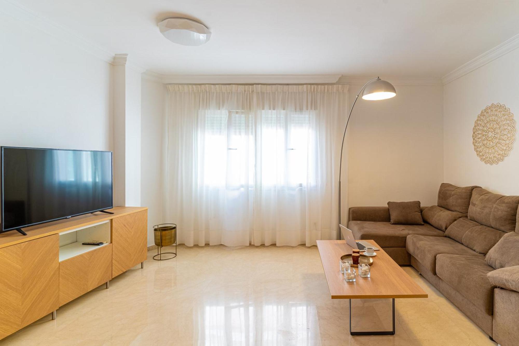 Trendyhomes City Center 阿尔梅里亚 外观 照片