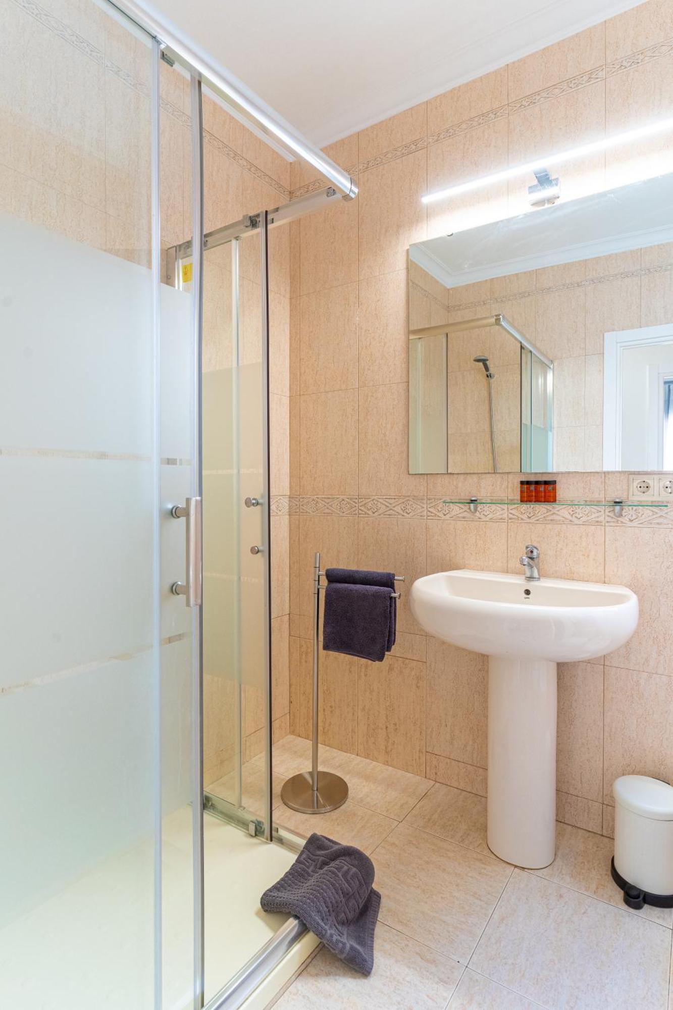 Trendyhomes City Center 阿尔梅里亚 外观 照片